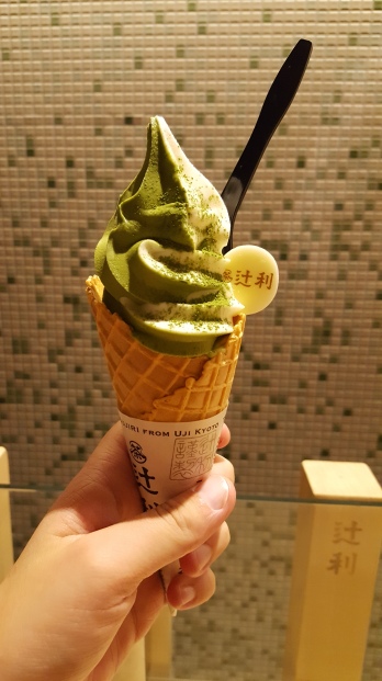 ice-cream-matcha-kyoto